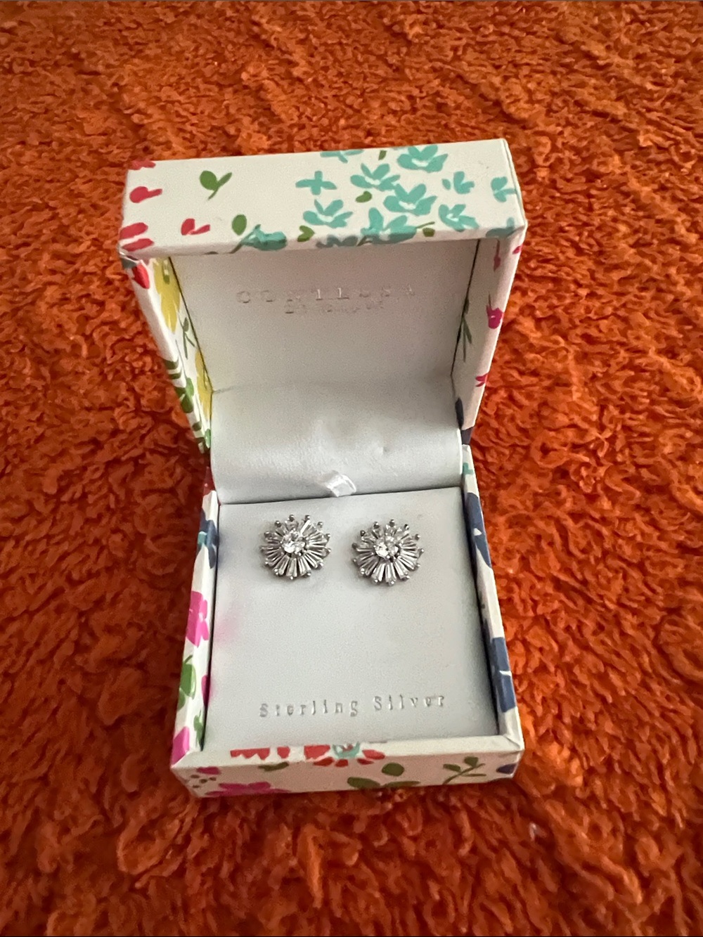 Sterling Silver Floral Burst Stud Earrings - SilverNice gift box
